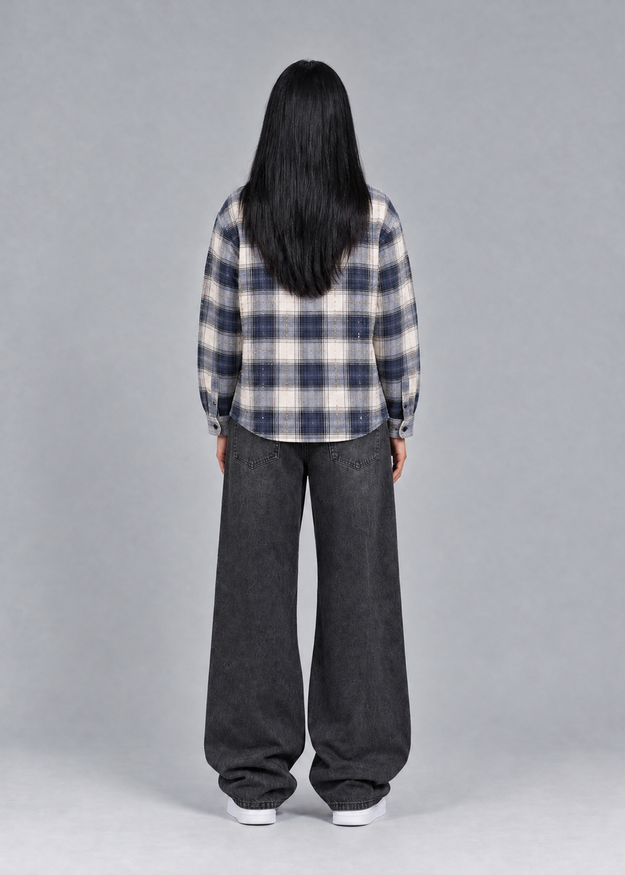 Baggy Jeans Black – female-back – freigegebenes Original